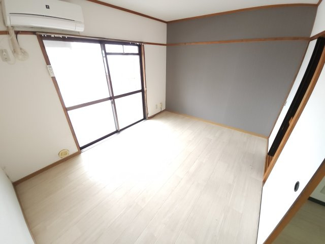 【居間・リビング】 | マンション西
