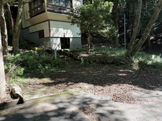 【駐車場】 | 天城高原別荘地　戸建