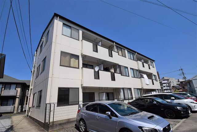 川崎市多摩区菅２丁目の賃貸マンションの外観
