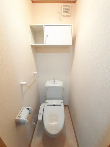 アクティ北鴨　Ｃのトイレ|シンプルで使いやすいトイレです