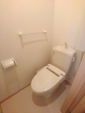 ベル・ランパールのトイレ|清潔感のあるトイレです