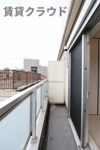 リブリ・シャルマンのバルコニー|バルコニー付きです