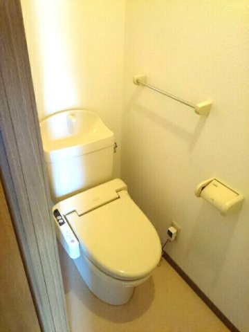 グレープガーデンＣのトイレ|落ち着いたトイレです