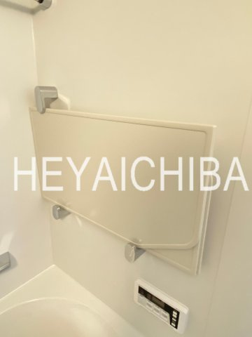 メイクス上野の浴室|浴槽蓋収納