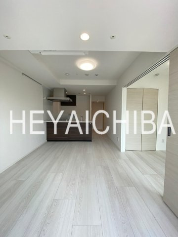 メイクス上野の居間・リビング