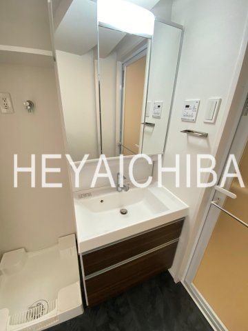 メイクス上野の洗面所