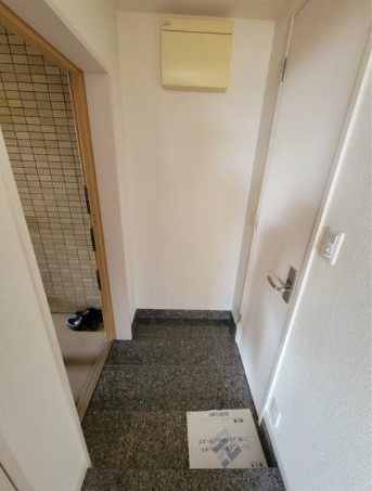 【玄関】