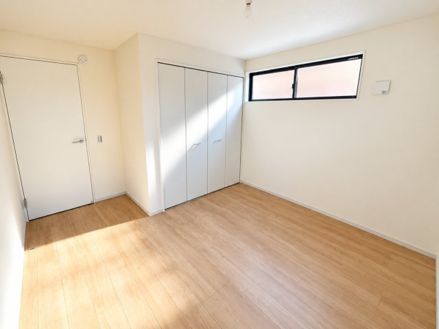 売新築戸建　静岡市駿河区小鹿１丁目の洋室
