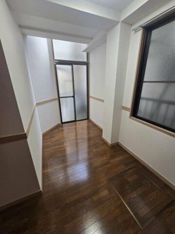 【寝室】