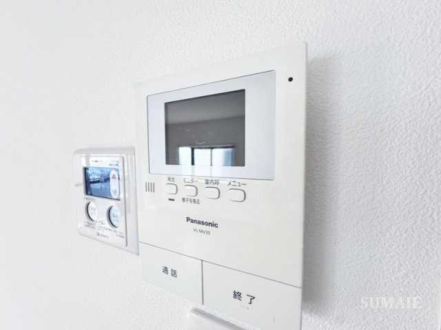OEM蓮根ビルのセキュリティ|モニター付きインターホンです