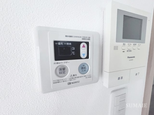 OEM蓮根ビルの設備|給湯リモコンです