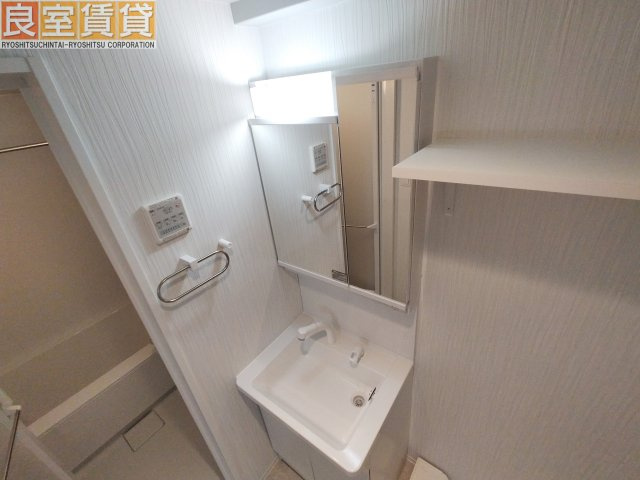 【独立洗面台】 | ヴィルクレア桜山