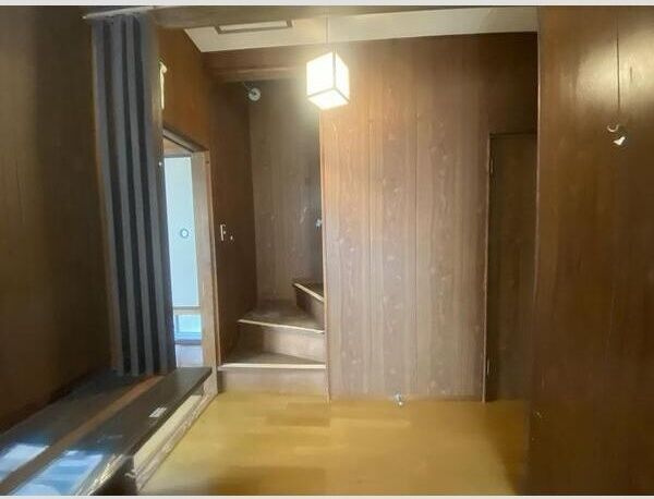 【玄関】 | 千種区戸建