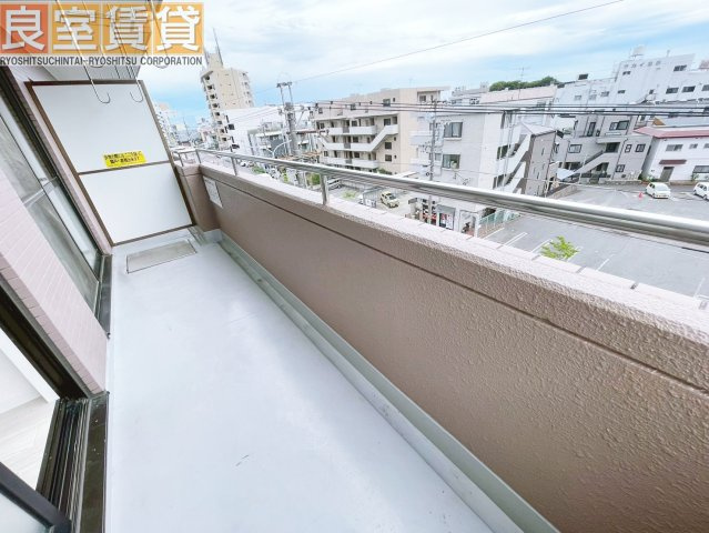【バルコニー】 | シャンボール近藤Ⅰ