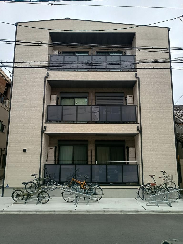 ＡＮＤ　ＴＥＲＲＡＣＥ　ＴＯＭＯＩの外観