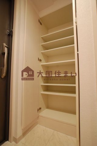 【玄関】 | ウィルテラスなんば南
