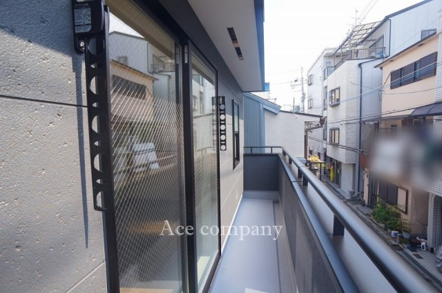 【バルコニー】 | 東大阪市大蓮北3丁目 | バルコニーは2階と3階にあります☆ともに西向き☆こちらはリビングに面した2階のバルコニーです☆