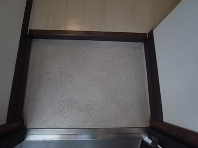 【玄関】 | セイム三箇