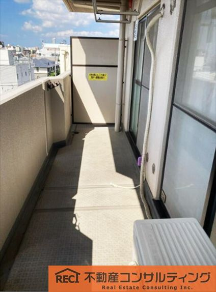 エンゼルハイム本山のバルコニー