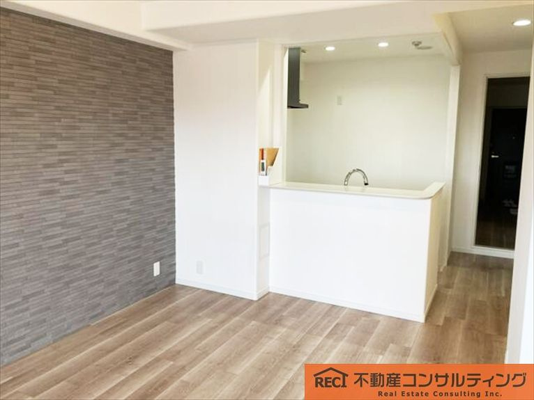 エンゼルハイム本山の居間・リビング