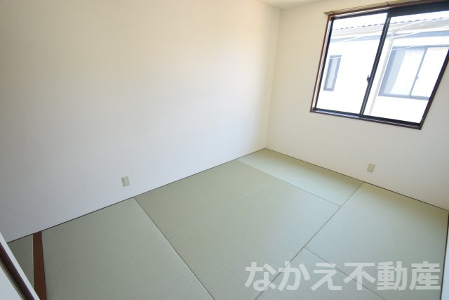 【寝室】 | 落ち着いて過ごせるお部屋なので、寝室にいかがでしょうか