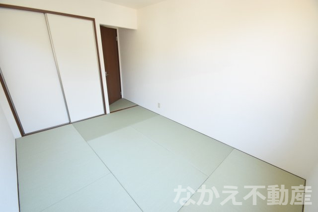 【寝室】 | 使い勝手のいい寝室です