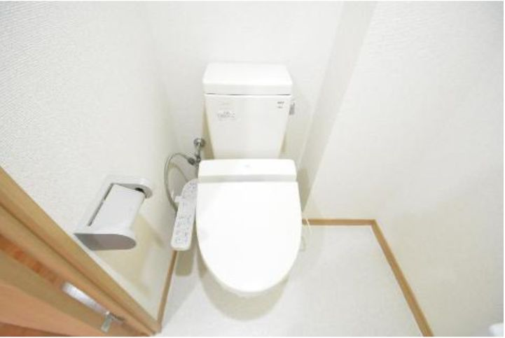 名古屋市昭和区鶴舞２丁目の賃貸マンションのトイレ