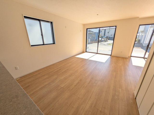 水戸市見川　3期　新築戸建て　1号棟の居間・リビング