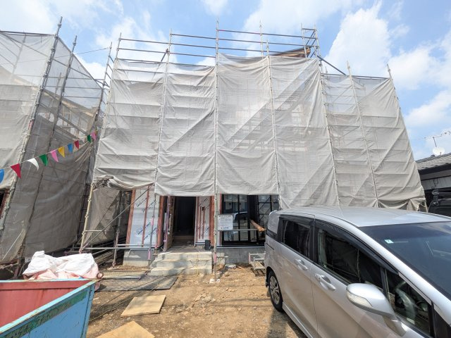 水戸市見川　3期　新築戸建て　2号棟の前面道路含む現地写真|陽当たりや敷地の広さをご確認できます！
本日のご見学も可能です♪
お気軽にお電話またはお問い合わせください。