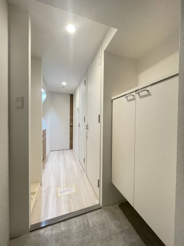 【玄関】 | セレニテ難波グランデシュッド