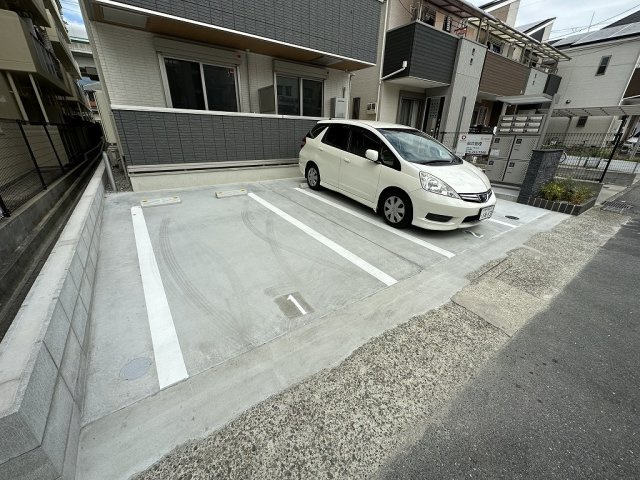 【駐車場】クオーレ魚崎
