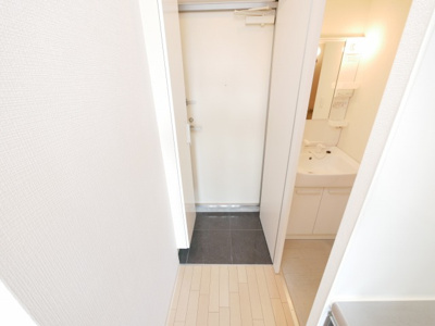 【玄関】 | ideos