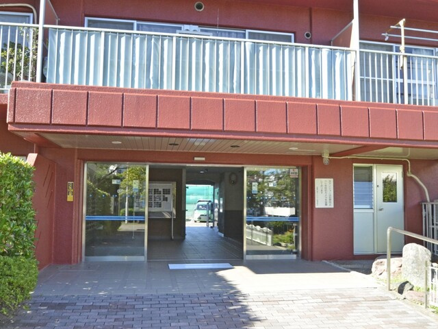 【エントランス】