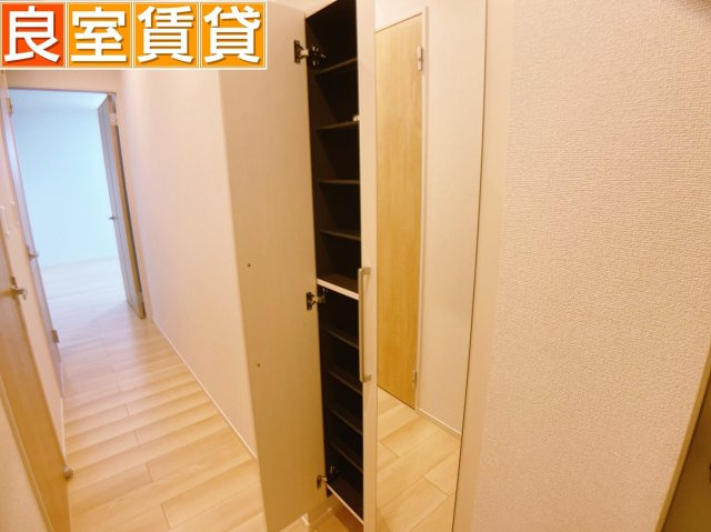 【玄関】 | シャンテハウス中根Ⅲ