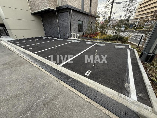 【駐車場】ブランシエスタ南吹田パークサイド 