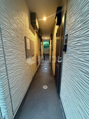 アーバンテラス南元町のエントランス