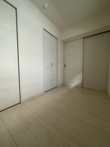 ラクラス呉服町の寝室