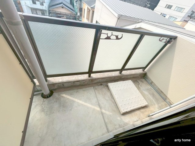 ノルデンハイム豊里 仲介手数料無料のバルコニー