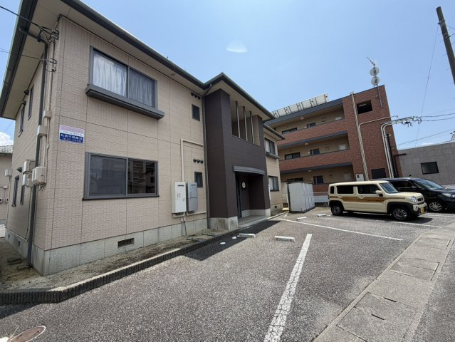 ニコレットテラスAの駐車場