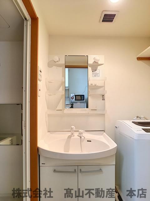 宗像市朝町の賃貸マンションの洗面所