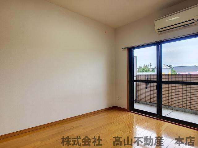 宗像市朝町の賃貸マンションの和室