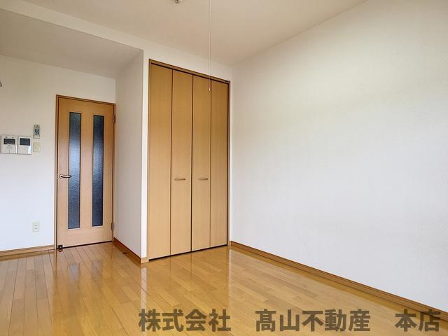 宗像市朝町の賃貸マンションの洋室