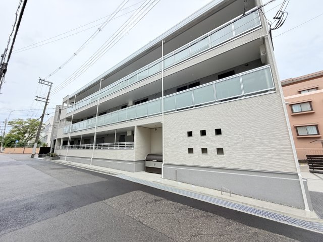 リブリ・中山手の外観