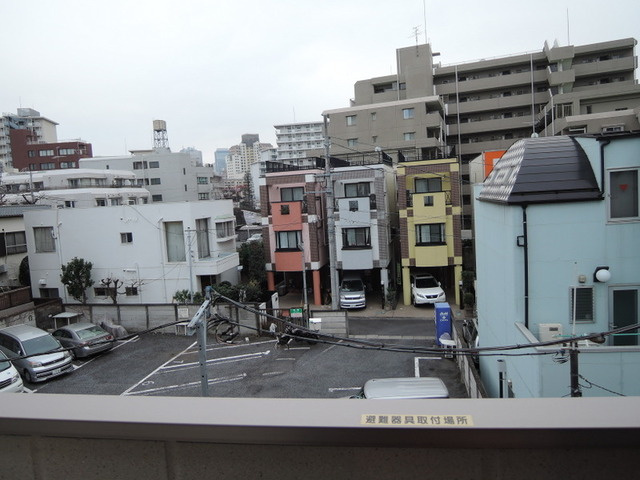 エテルニタＮＹの展望|★目の前に建物がないのでバルコニーからの眺望は開けてます★