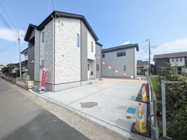 水戸市酒門町16期　新築戸建　1号棟の前面道路含む現地写真|陽当たりや敷地の広さをご確認できます！
本日のご見学も可能です♪
お気軽にお電話またはお問い合わせください。