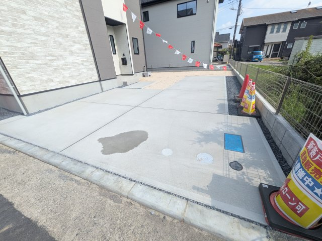 水戸市酒門町16期　新築戸建　1号棟の駐車場|駐車は4台可能です♪