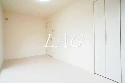 【居間・リビング】 | ｂ’ＣＡＳＡ反町 | 洋室のお部屋です。