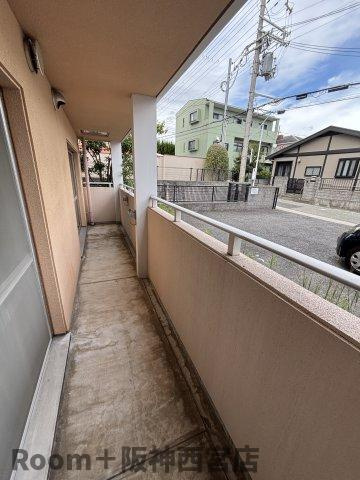 夙川大谷ハウスのバルコニー
