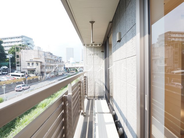 【バルコニー】 | プロミネンス東戸塚～仲介手数料半月分～ | 暖かな日差しのふりそそぐバルコニー