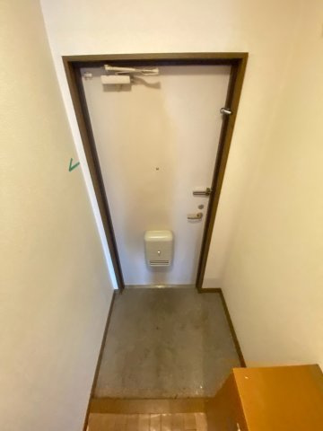 【玄関】